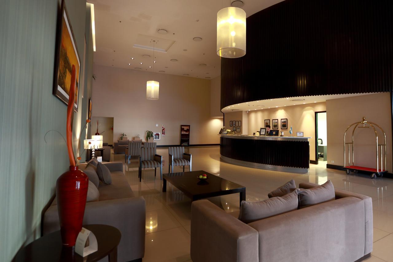 Hotel Y Casino Del Rio - General Roca Exterior photo